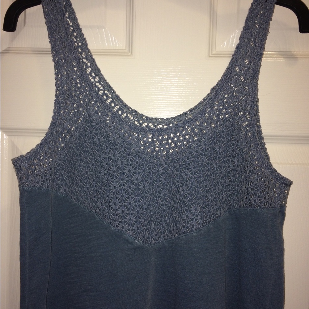 Mossimo Tank Top - Picture 4 of 5